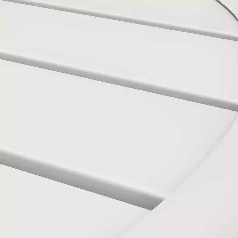 Table de bistrot ronde d'extérieur en métal blanc - Threshold designed with Studio McGee