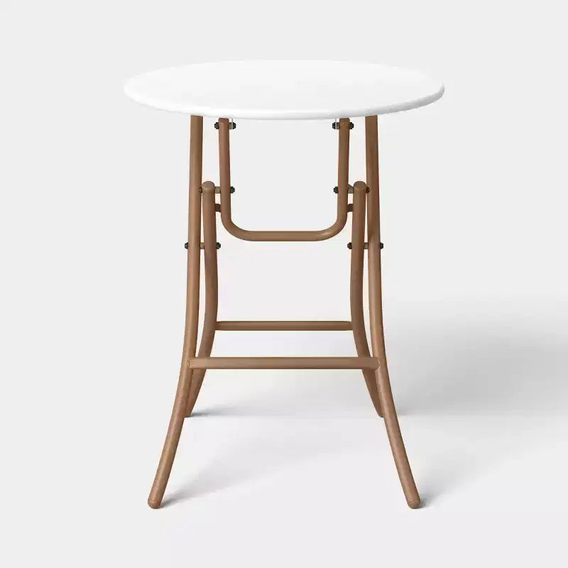 Table de bistrot ronde d'extérieur en acier de style café français, beige - Threshold™