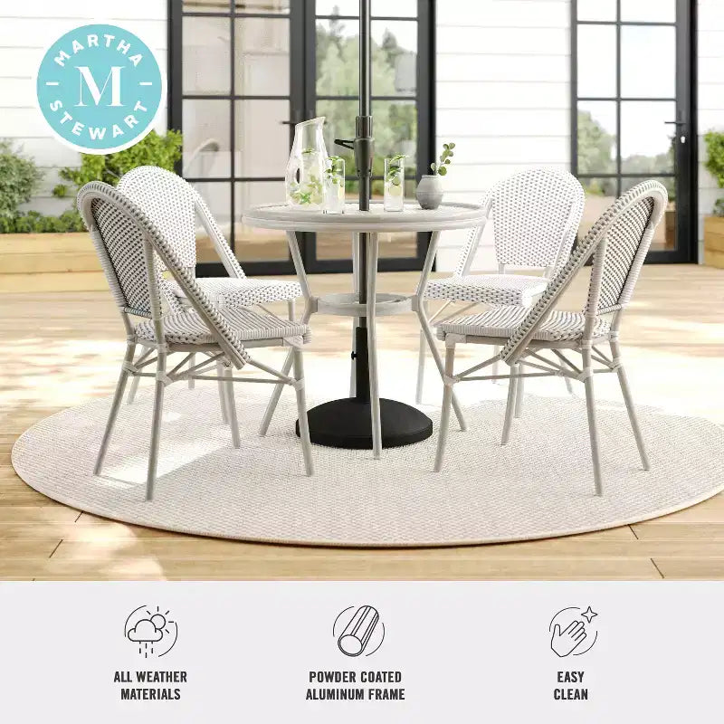 Table de bistrot ronde d'intérieur/extérieur Martha Stewart Lily Pond 31 avec cadre en aluminium effet bois et plateau en rotin tressé