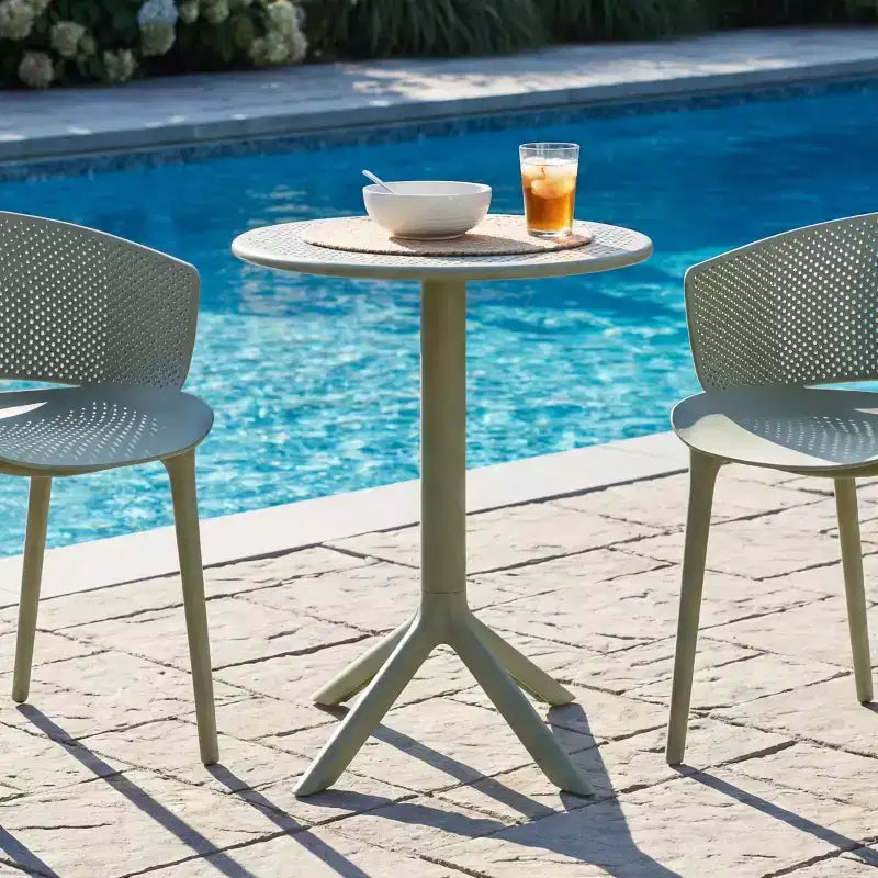 Table de bistrot d'extérieur en plastique résistant aux intempéries Christopher Knight Home Gerald