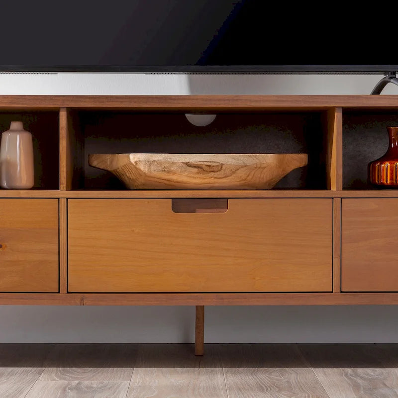 Meuble TV en bois massif Middlebrook Alby 70 po de style Mid-Century