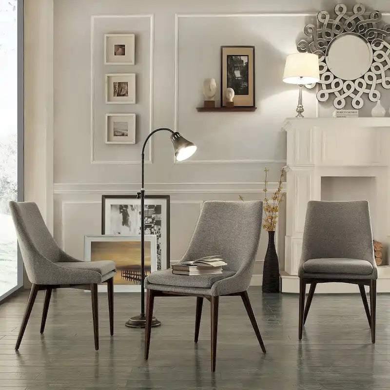 Chaises de salle à manger Sasha en tissu gris du milieu du siècle avec pieds coniques (Lot de 2) iNSPIRE Q Modern