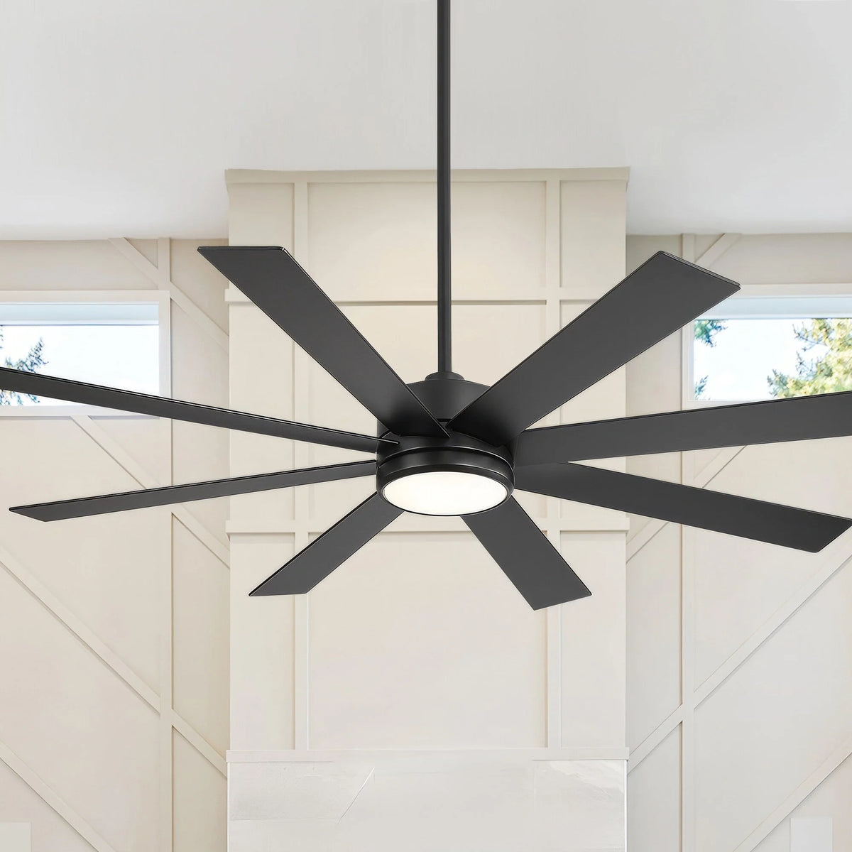Ventilateur de plafond de 65 pouces à 8 pales noires avec lumière LED et télécommande