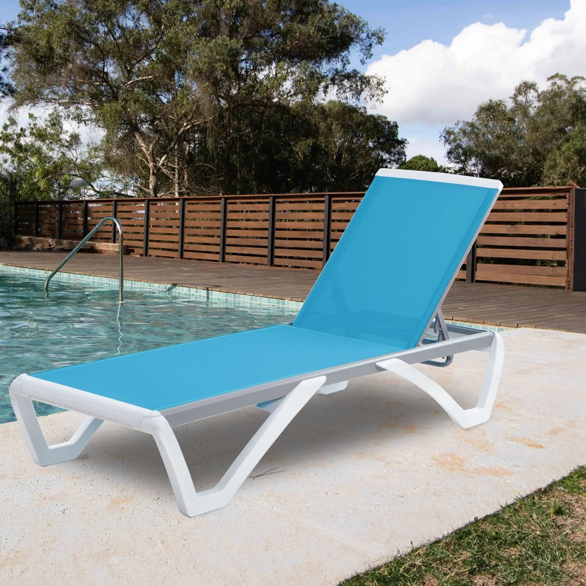 Kozyard Alan Chaise longue de patio inclinable et réglable, entièrement plate, en aluminium et résine de polypropylène