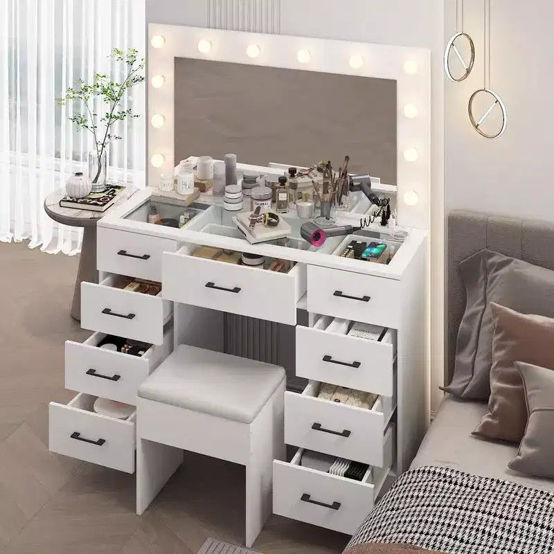 Ensemble de coiffeuse blanche