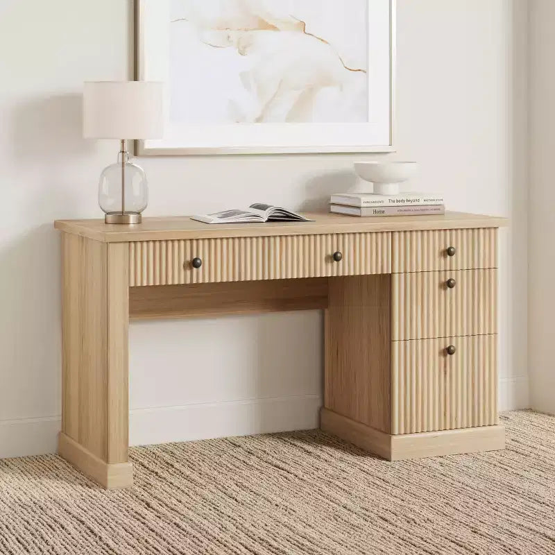 Meuble de rangement de bureau cannelé, bureau de direction moderne de 54 po avec station de recharge, bureau d'ordinateur en bois avec tiroirs classeurs pour bureau d'étude