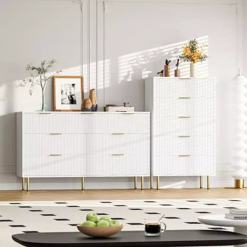 Commode à 5 tiroirs blanche / marbre et bois – Panneau cannelé, pour 1 personne