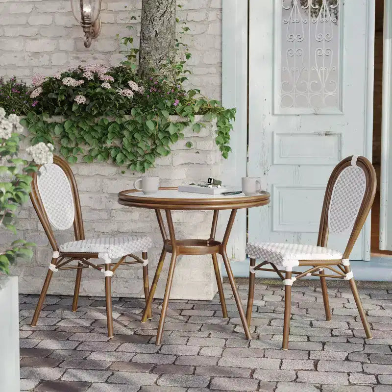 Flash Furniture Lourdes Table de bistrot commerciale intérieur/extérieur 31,5, rotin PE, plateau en verre, cadre en aluminium imprimé bambou