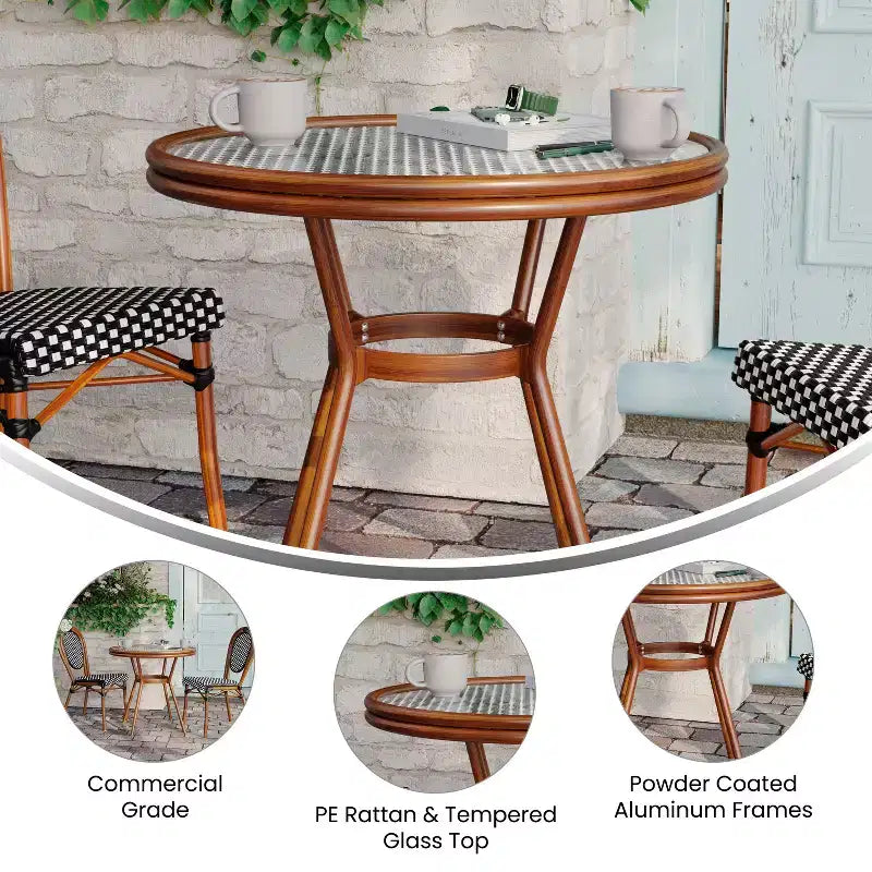 Table de style bistrot Emma & Oliver Colmar, 80 cm, pour intérieur/extérieur, avec rotin PE, plateau en verre et cadre en métal finition bambou