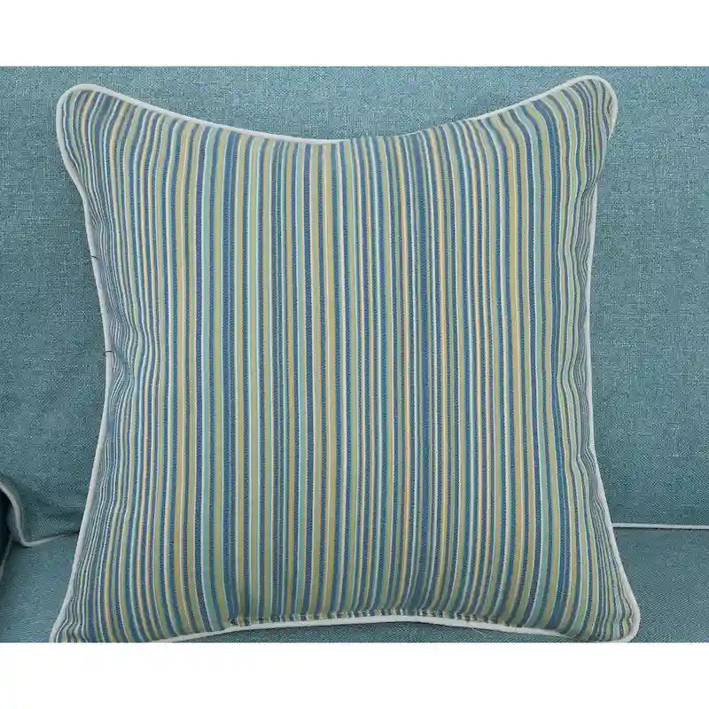 Canapé American Furniture Classics Modèle Coastal Aqua Series avec quatre coussins décoratifs
