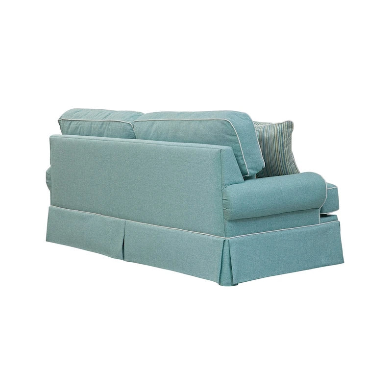 Canapé American Furniture Classics Modèle Coastal Aqua Series avec quatre coussins décoratifs