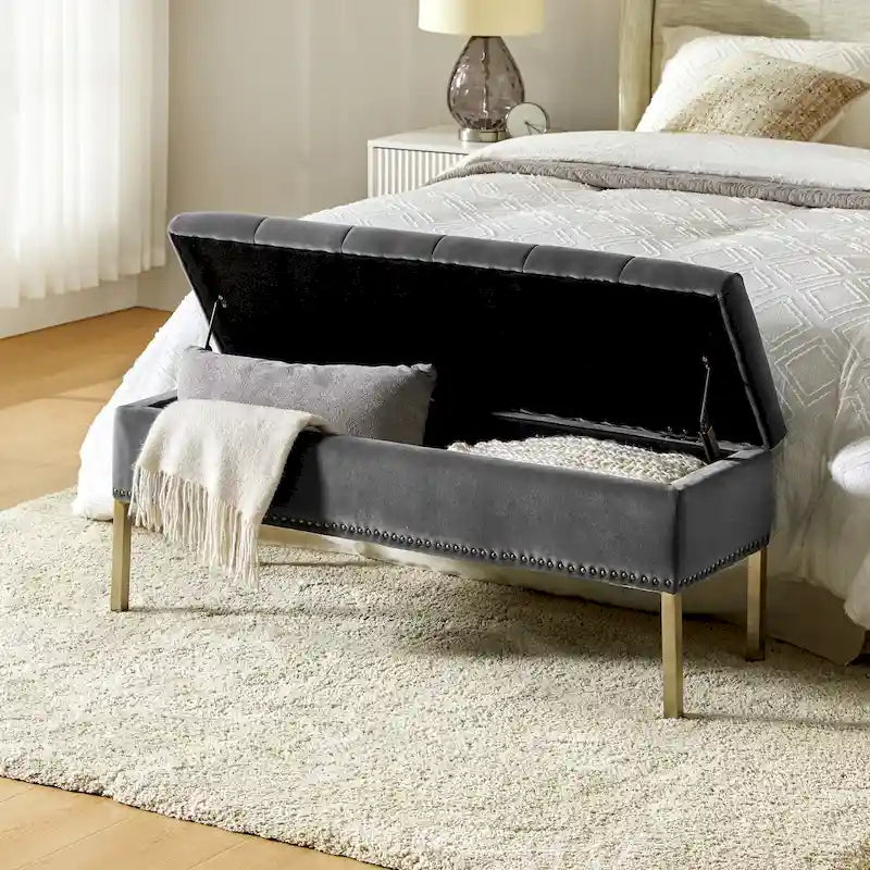 Banc de rangement contemporain Egmont en velours avec couvercle à charnière par HULALA HOME