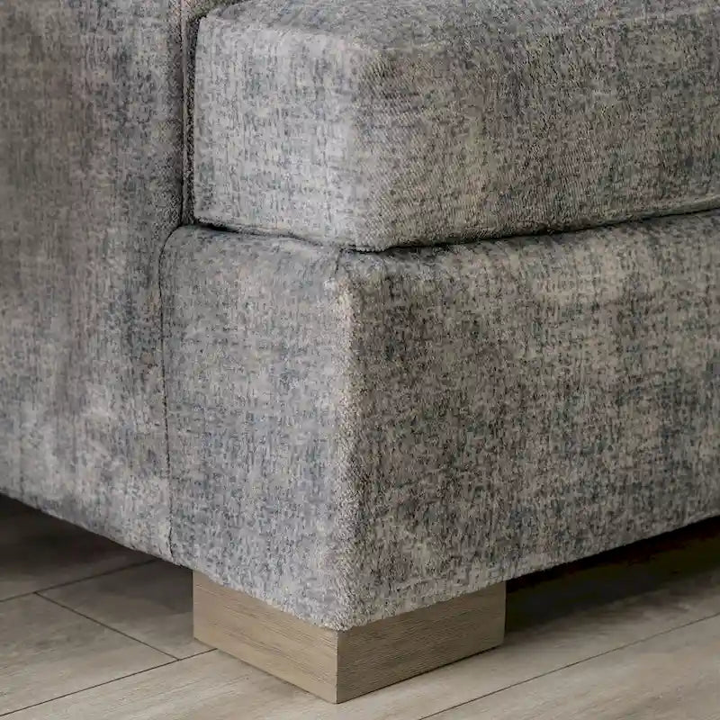 Canapé Nort en tissu capitonné à accoudoirs évasés, de Furniture of America