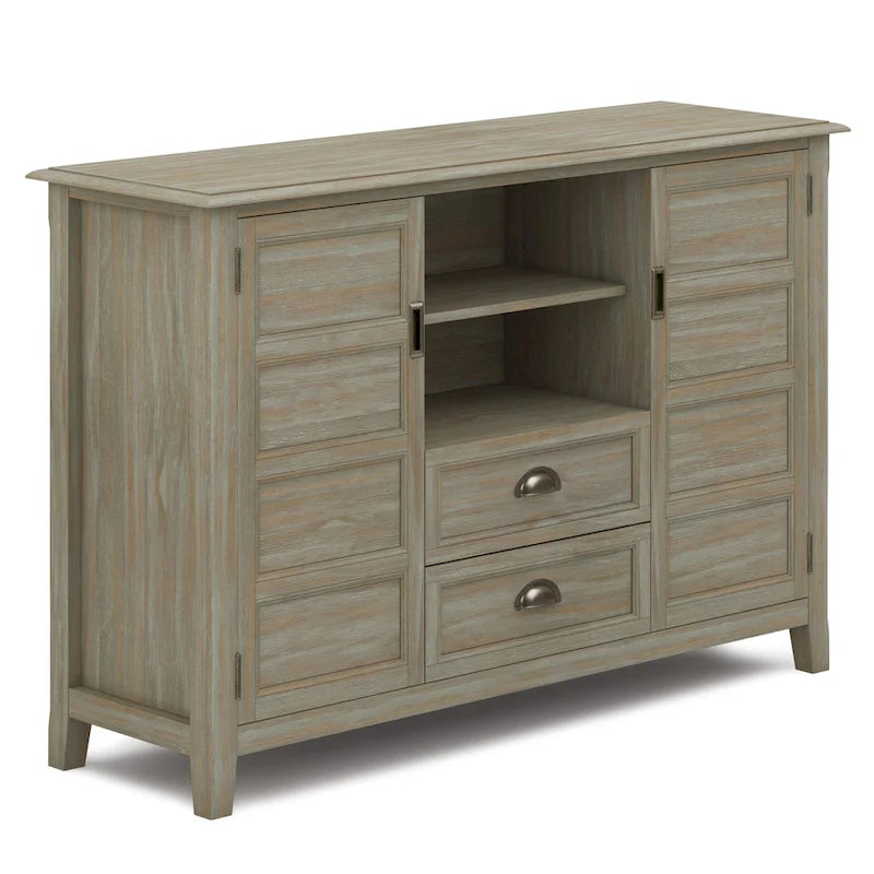 WYNDENHALL Portland Meuble TV média de style transitoire en BOIS MASSIF de 137 cm de large pour téléviseurs jusqu'à 60 pouces - 137 L x 44,5 P x 91,5 H cm