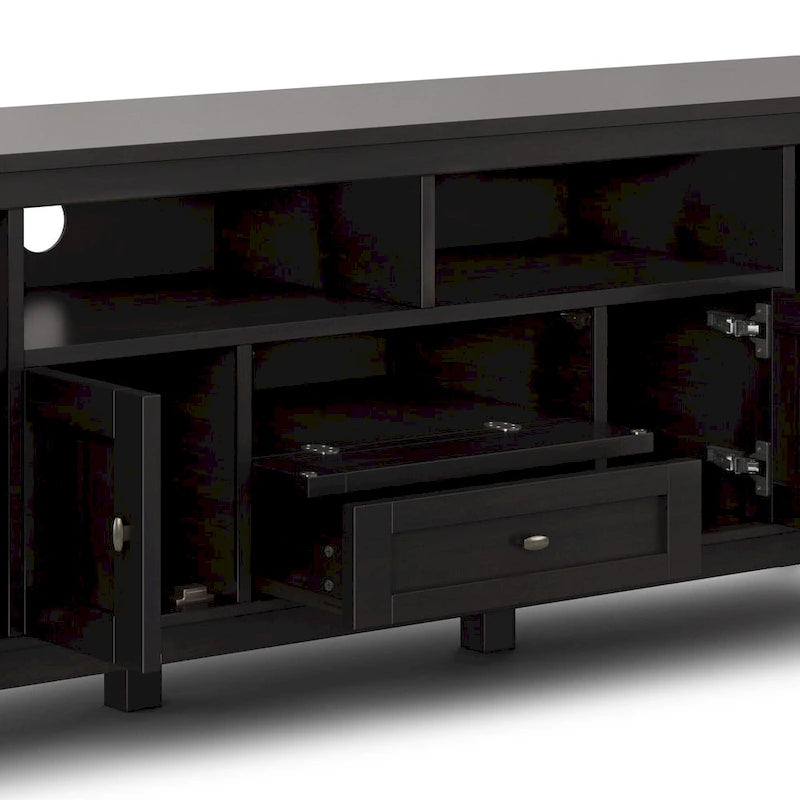 Meuble TV WYNDENHALL Norfolk en BOIS MASSIF de 72 pouces de large pour téléviseurs jusqu'à 80 pouces - 72 L x 17,5 P x 26 H