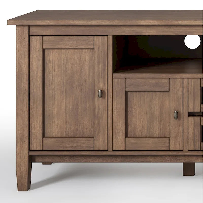 Meuble TV WYNDENHALL Norfolk en BOIS MASSIF de 72 pouces de large pour téléviseurs jusqu'à 80 pouces - 72 L x 17,5 P x 26 H