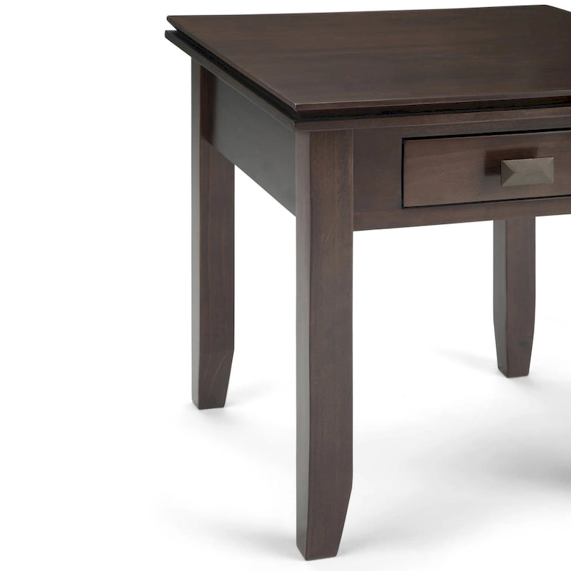 WYNDENHALL Stratford Table d'appoint carrée de style transitoire en BOIS MASSIF de 21 po de largeur