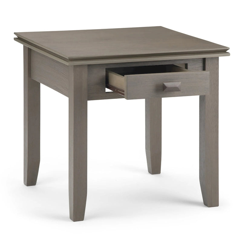 WYNDENHALL Stratford Table d'appoint carrée de style transitoire en BOIS MASSIF de 21 po de largeur