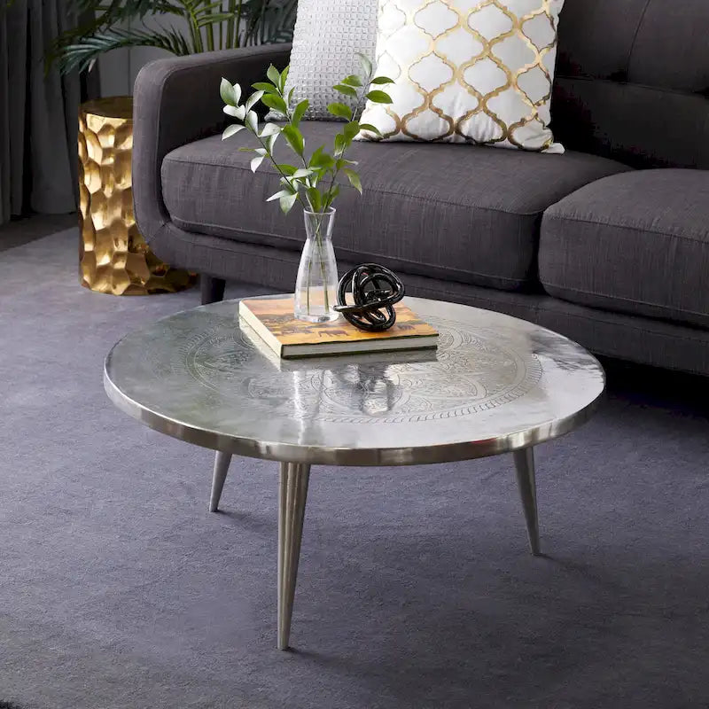 Table basse en aluminium gravée motif floral avec pieds trépied - Argent - Décoration Roche River - 35Lx35Px16H