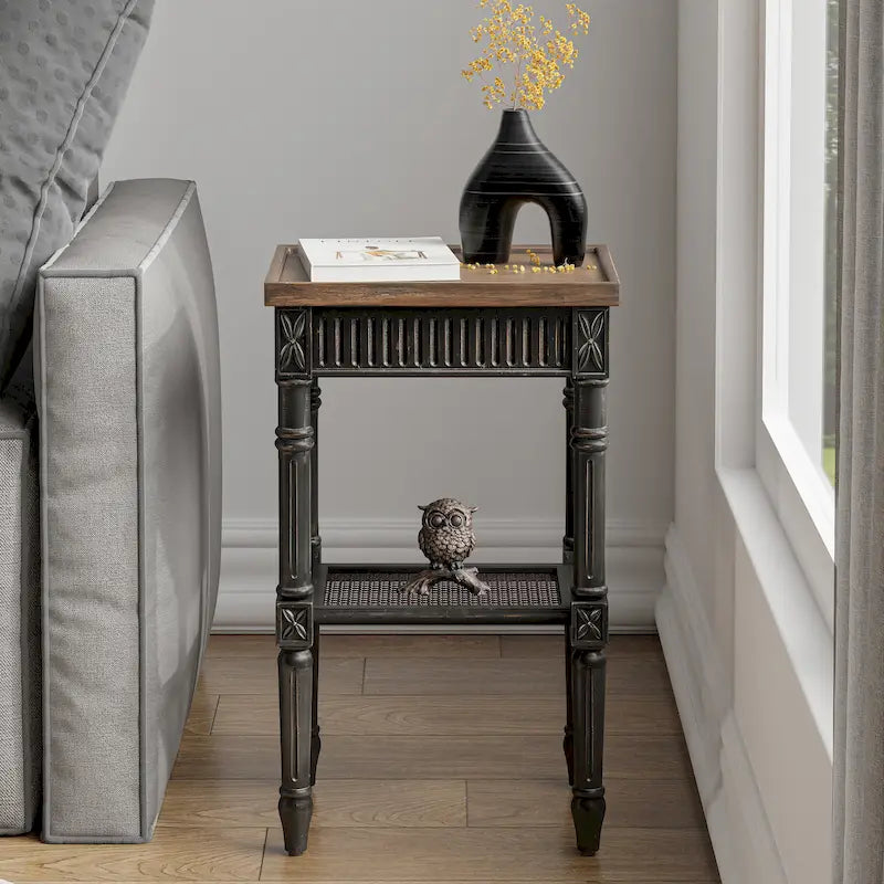 COZAYH Table d'appoint de style campagnard français patiné, plateau en espresso et étagère en osier tressé, décor bohème, rustique, de ferme