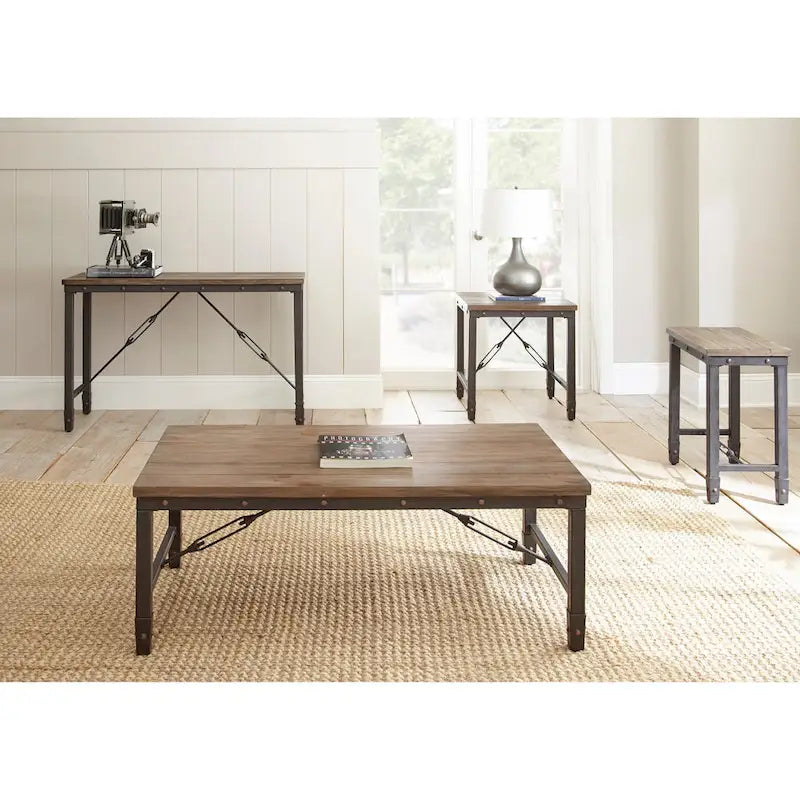 Table d'appoint en bois de pin et fer forgé Steve Silver Gatling