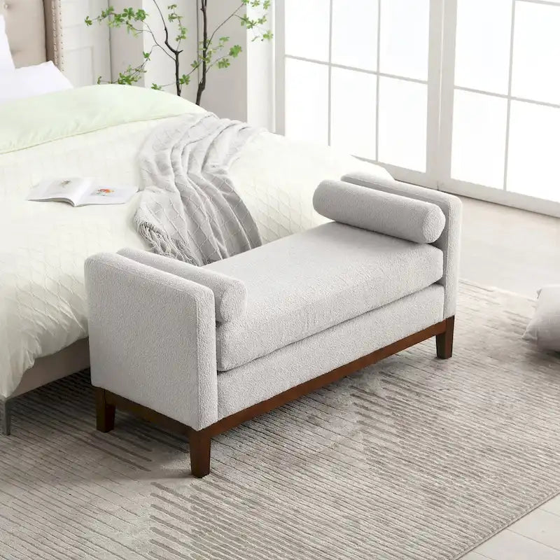 Banc de chambre moderne rembourré en bouclette avec pieds en bois, Banc d'entrée