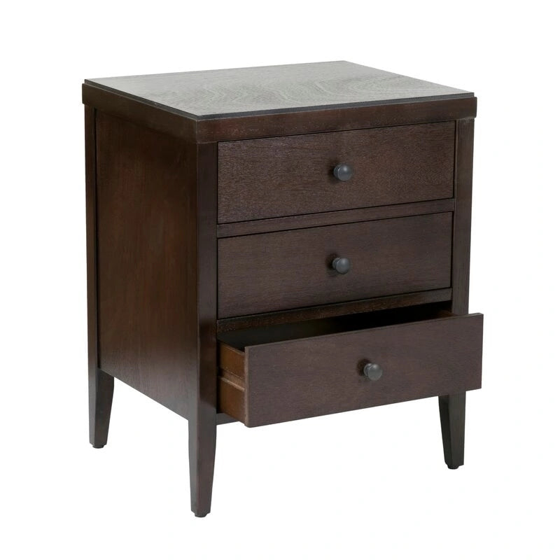 Table de chevet de rangement en bois peint avec tiroirs de East at Main