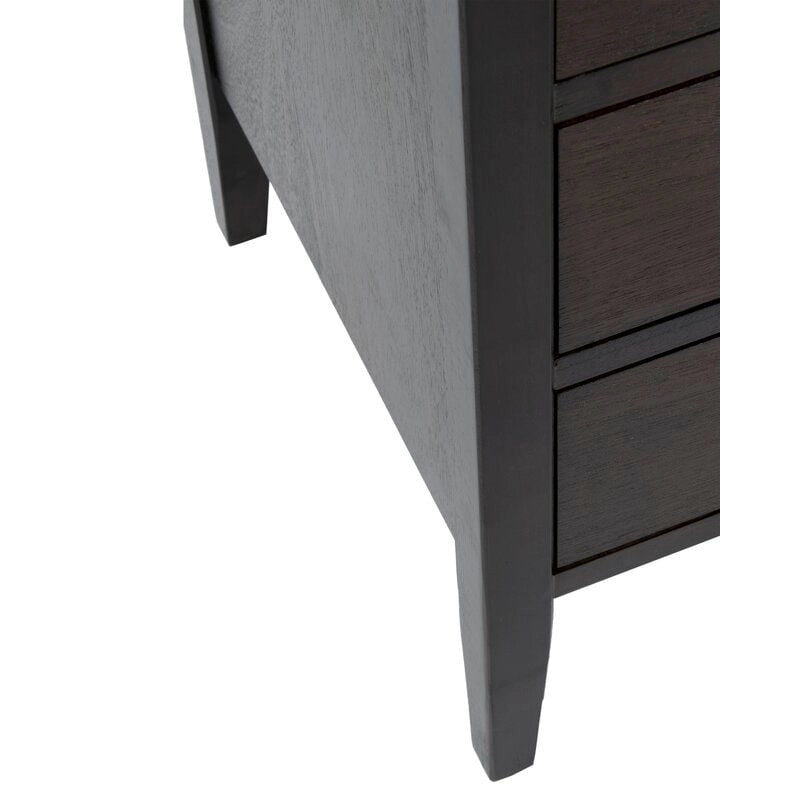 Table de chevet de rangement en bois peint avec tiroirs de East at Main