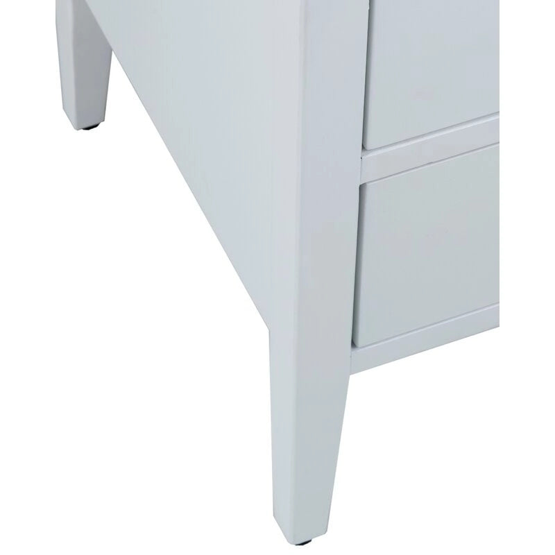 Table de chevet de rangement en bois peint avec tiroirs de East at Main