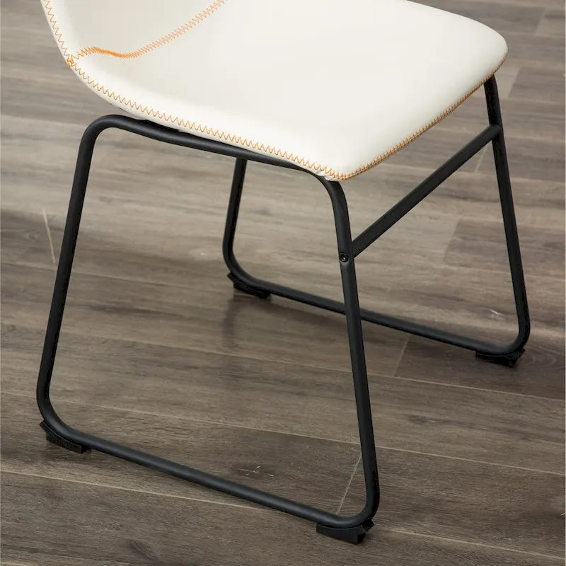 Chaises de salle à manger sans accoudoirs en similicuir Inyo de Carbon Loft (lot de 2)