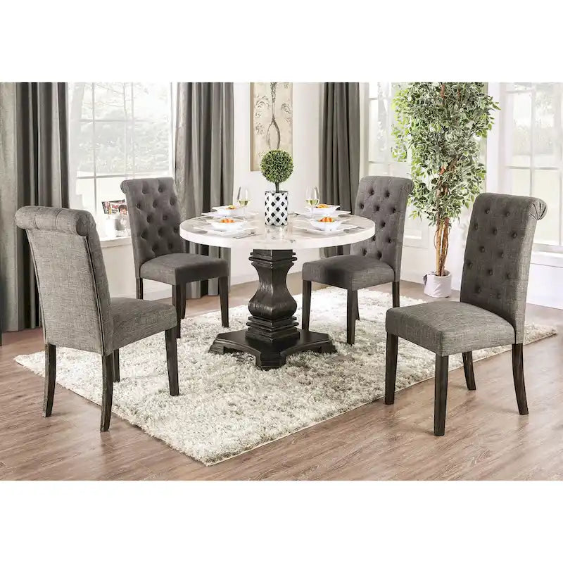 Ensemble de salle à manger rond 5 pièces Brec Farmhouse avec plateau en marbre et chaises capitonnées par Furniture of America
