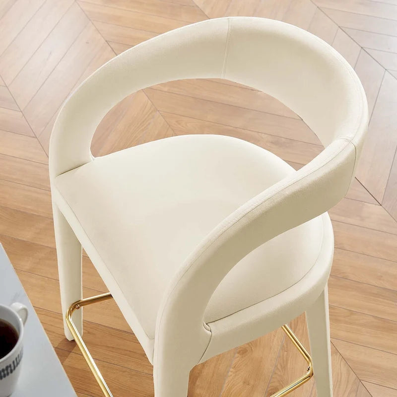 Lot de deux tabourets de comptoir en velours Pinnacle Performance