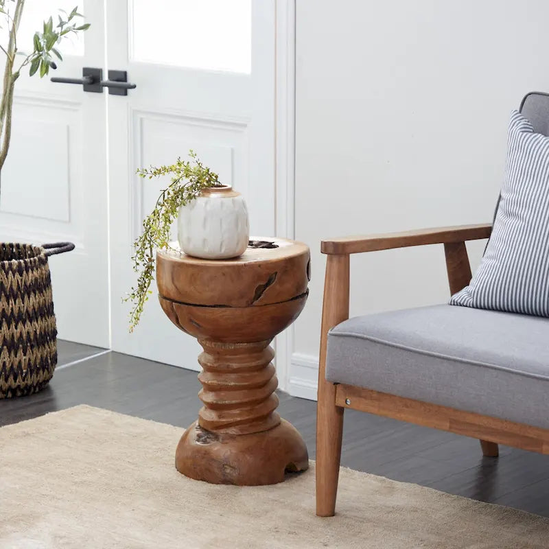 Table d'appoint en bois de teck fait main avec bord brut et base enroulée – Marron – Décoration Roche River