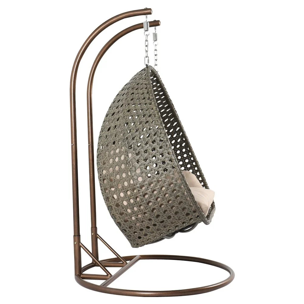 LeisureMod Fauteuil suspendu œuf 2 places avec support - Balançoire / hamac de patio en rotin osier pour extérieur/intérieur avec coussins